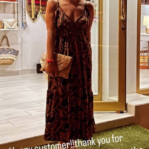 EUC unique maxi dress from Aruba - Picture 2 of 2